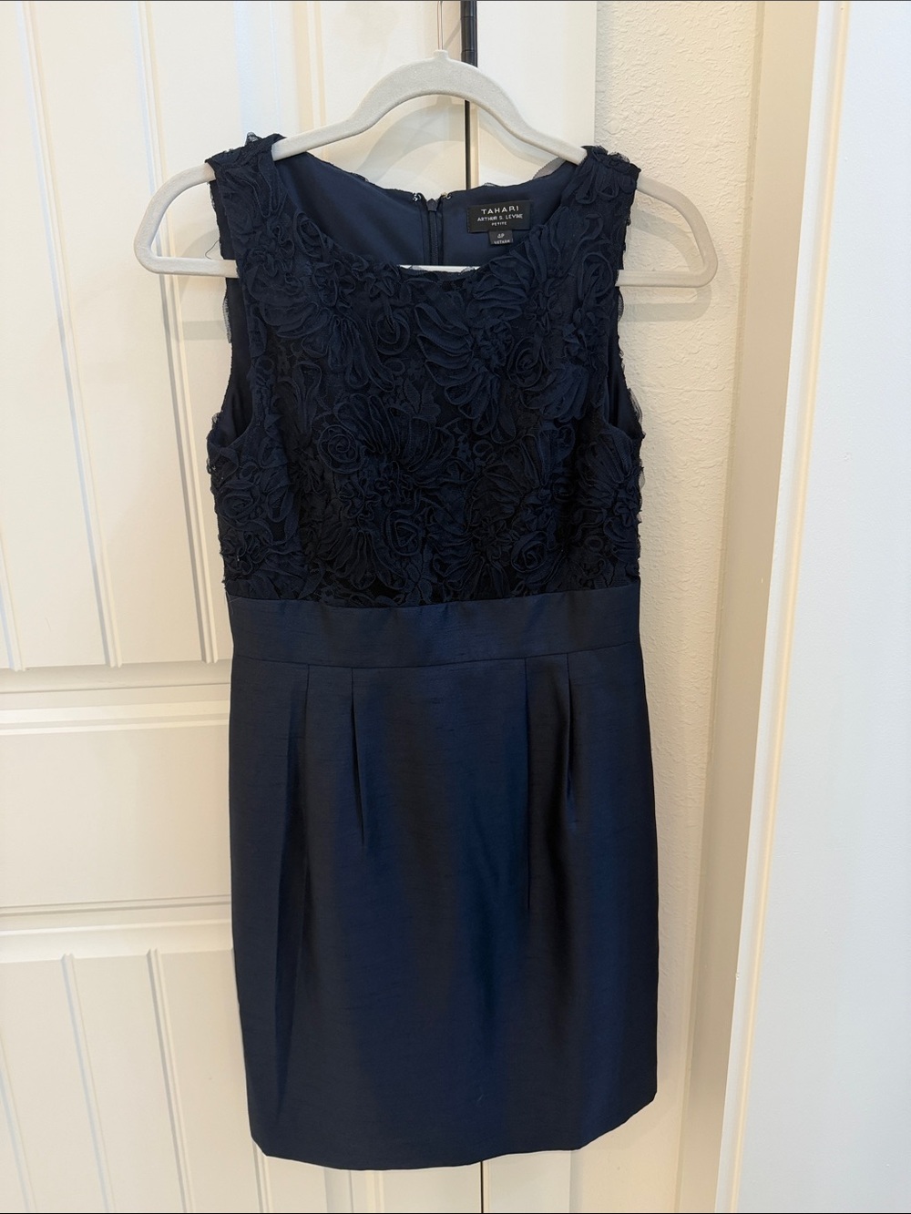 Tahari ASL Navy Sleeveless Floral Applique Dress